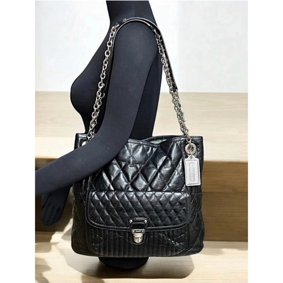 Coach Poppy Quilted Slim Chain 19854 Leather